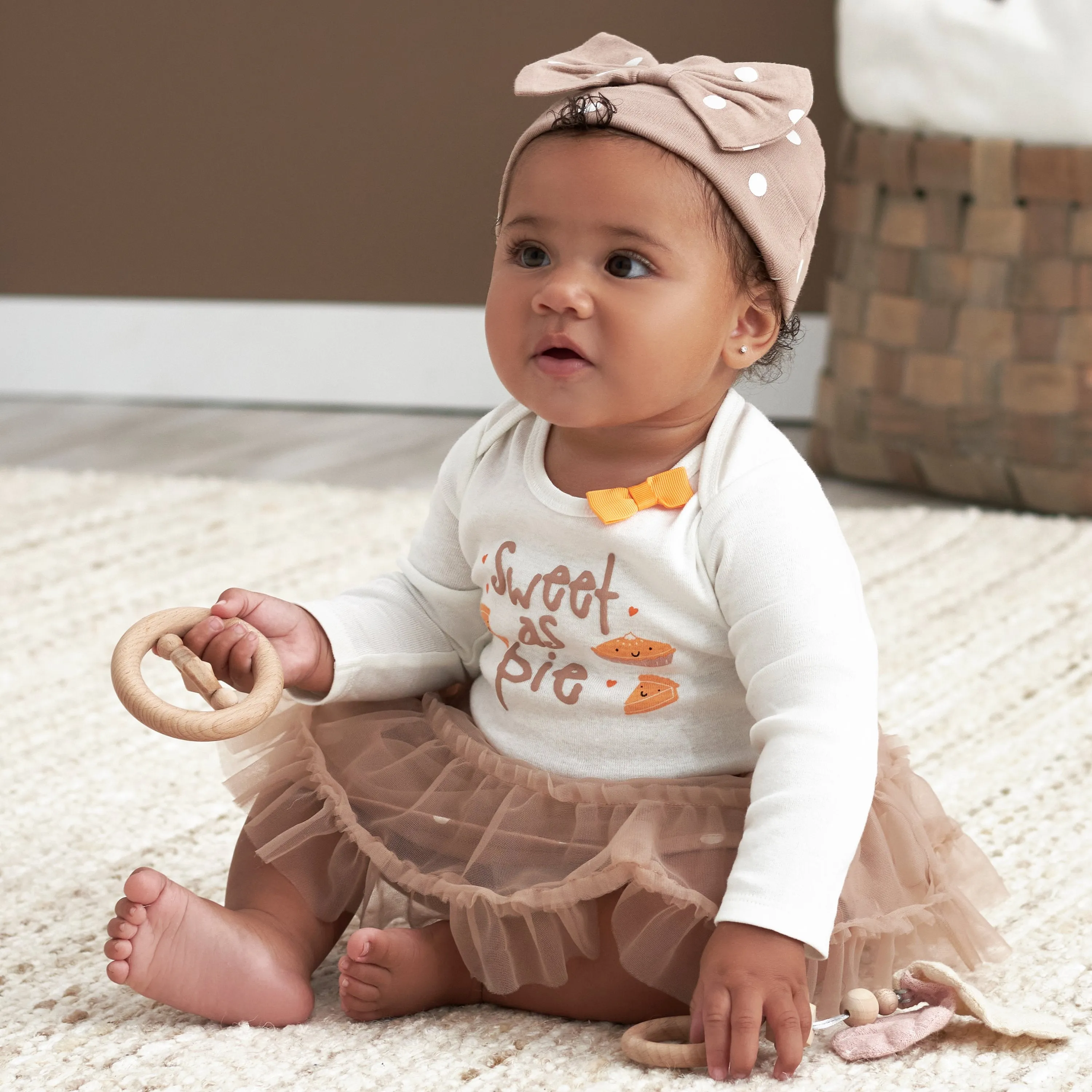 2-Piece Baby Girls Sweet As Pie Skirted Onesies® Bodysuit & Cap