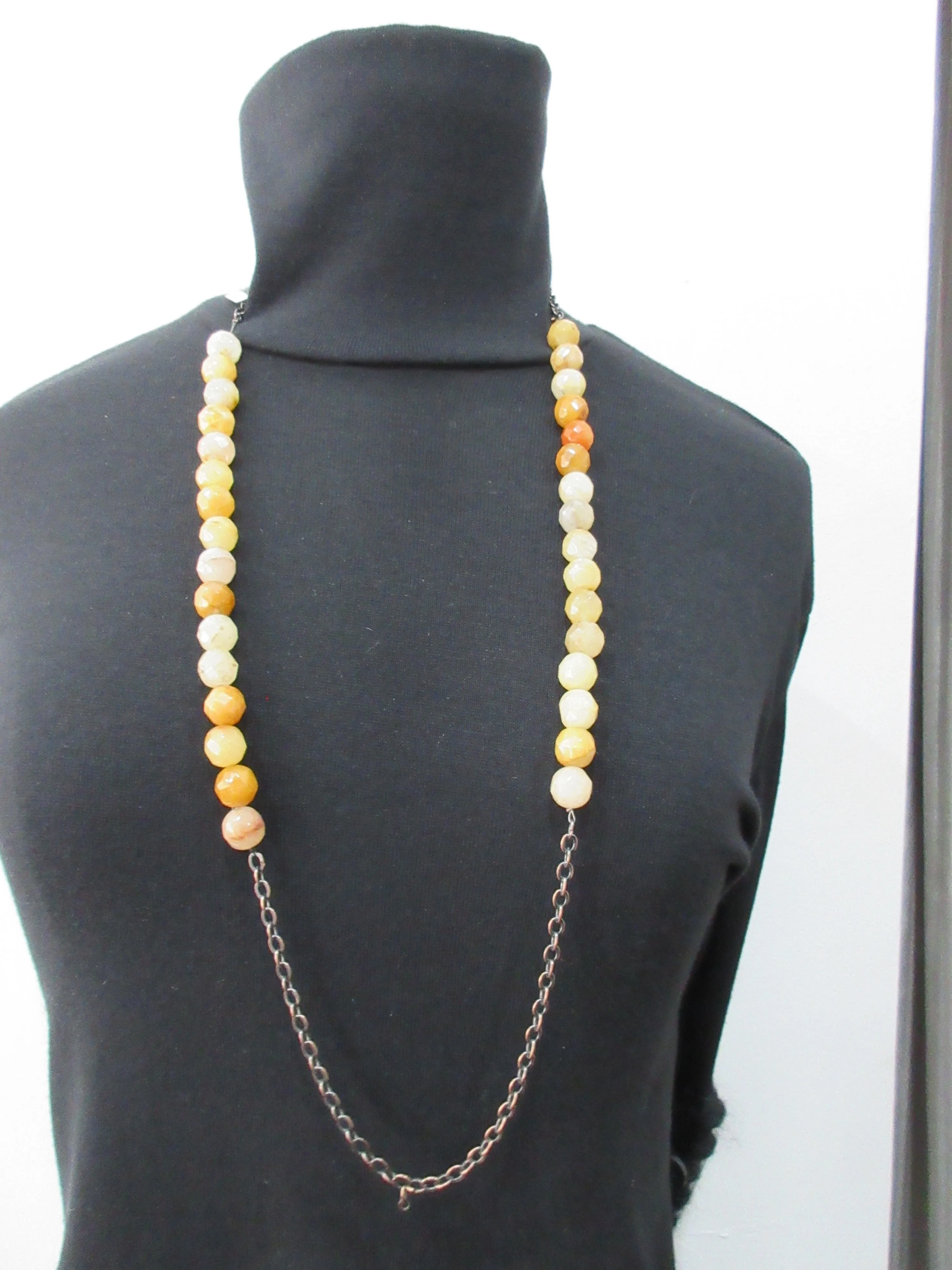 20A62 -Orange Ball Stone Necklace