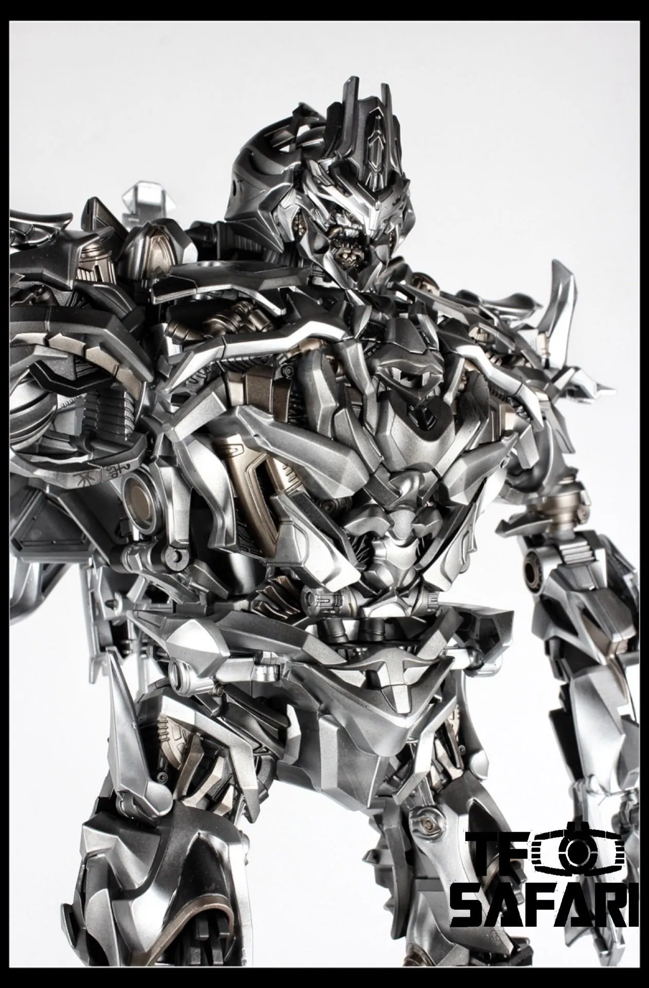 4th Party BMB AOYI Mech LS-12 LS12  Oversized MPM08 Megatron 37cm / 14.5"