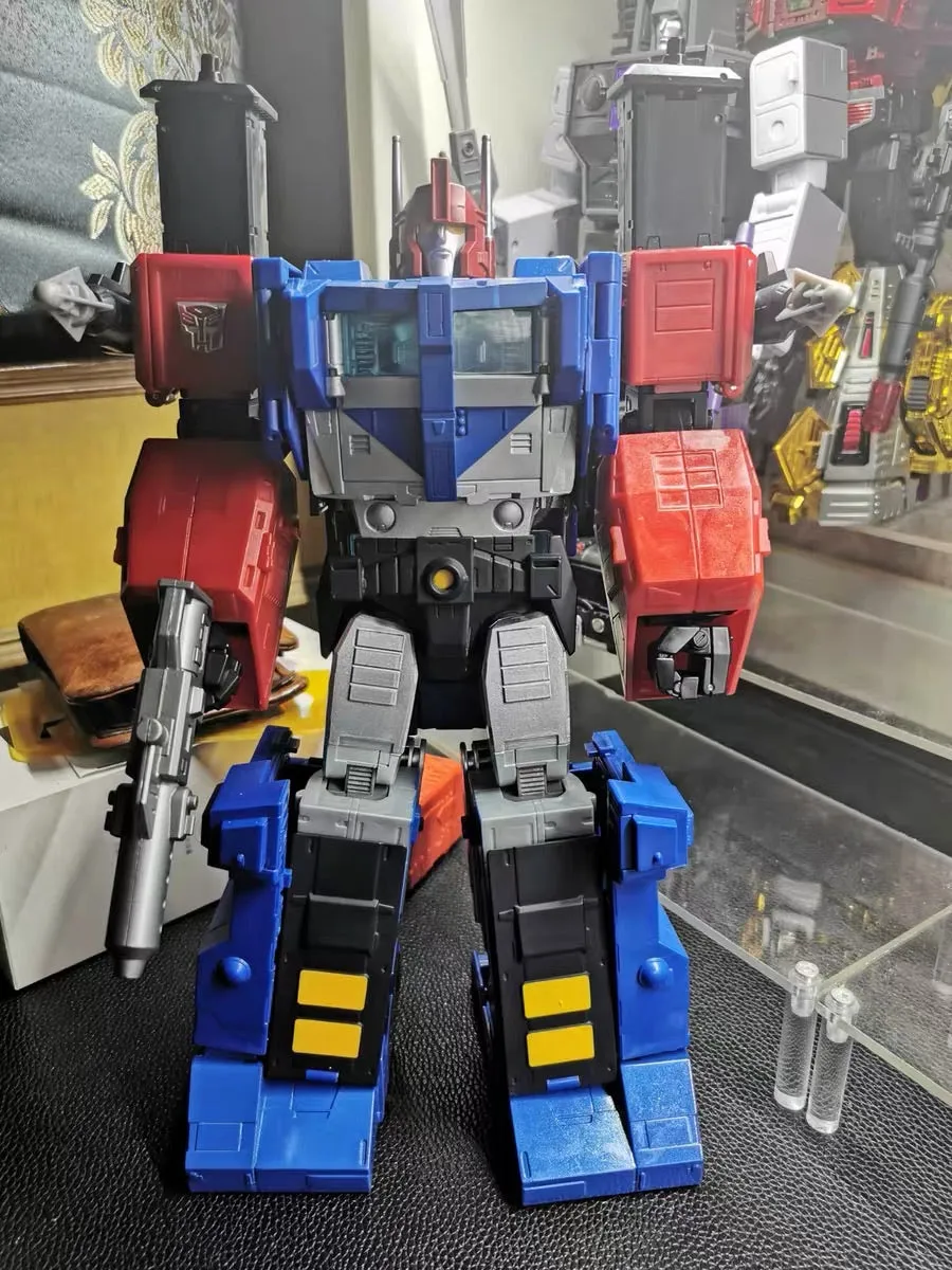 4th Party Takara Tomy MP31 MP-31 Delta Magnus