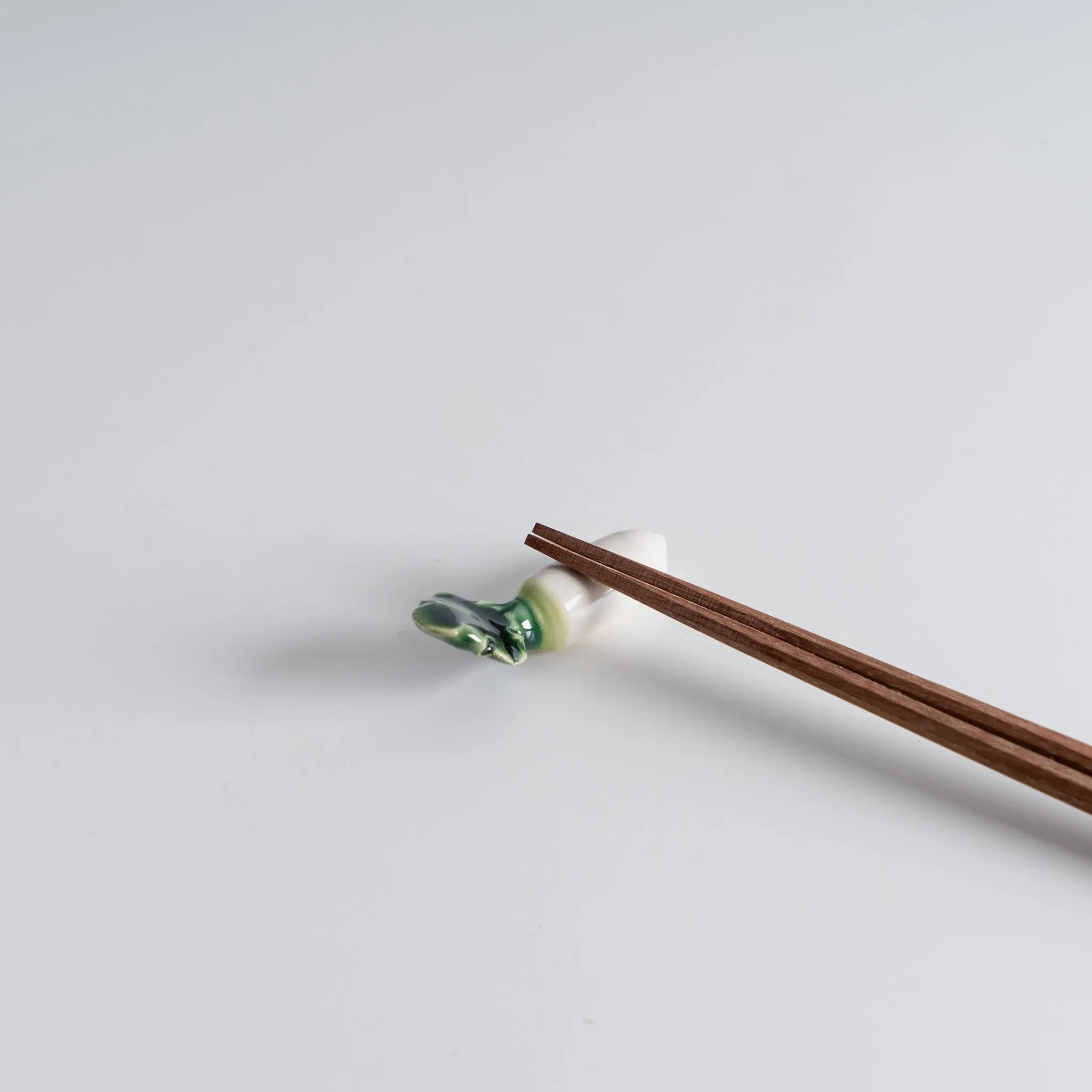 Daikon Chopstick Rest