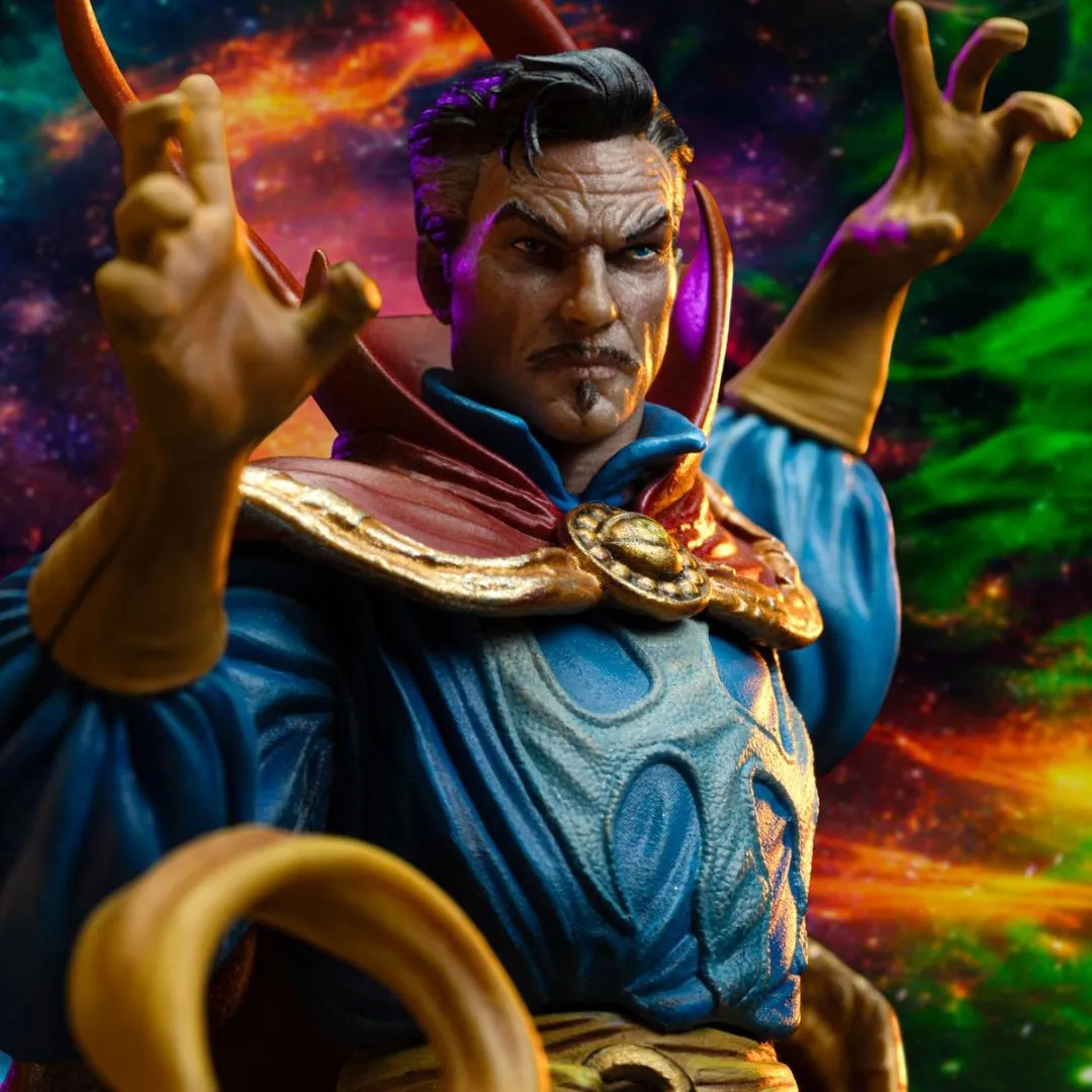 Dr Strange Deluxe Statue by Iron Studios