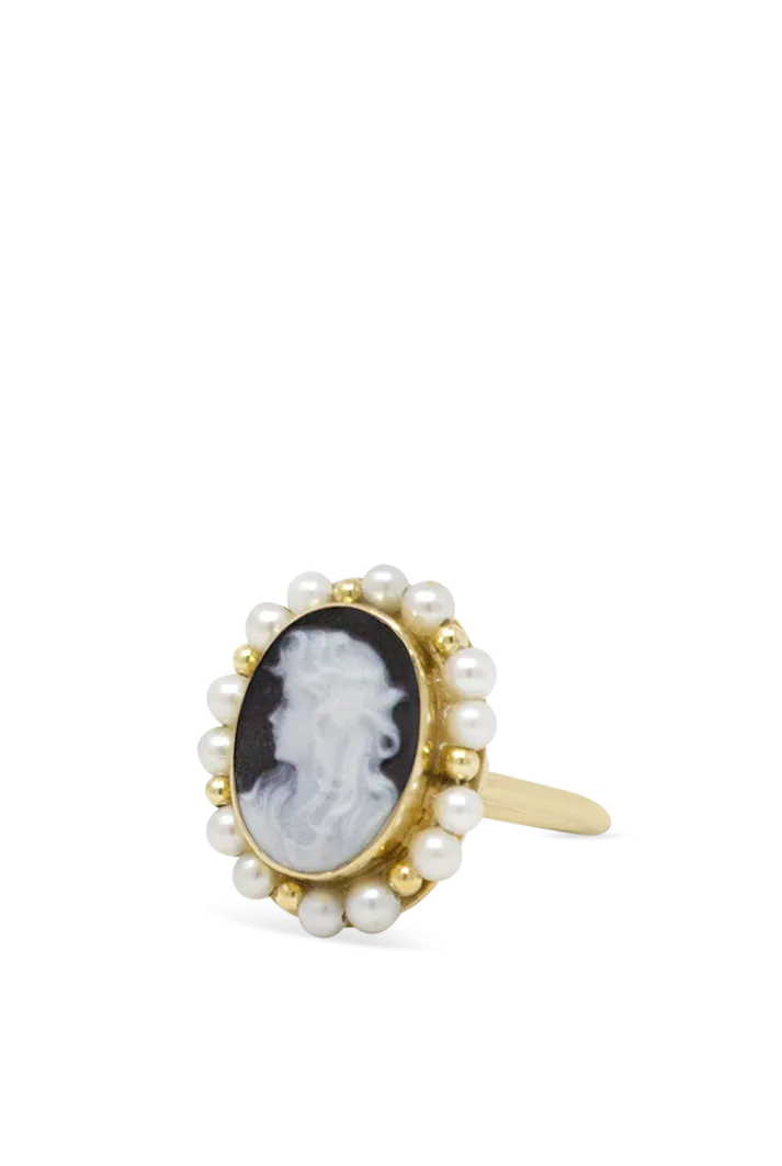 Little Lovelies Black Cameo Pearly Ring